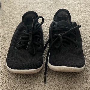 Women’s Navy Allbirds Sneakers